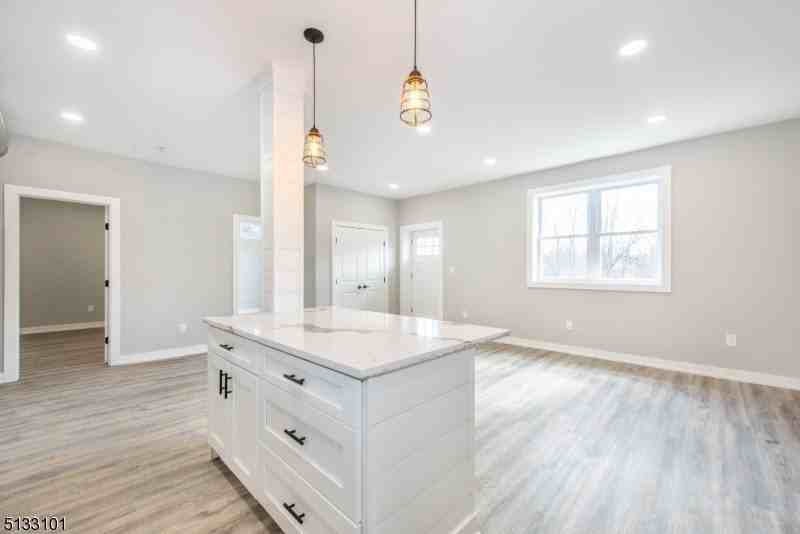 31 Berkshire Valley Rd - Photo 7 of 17