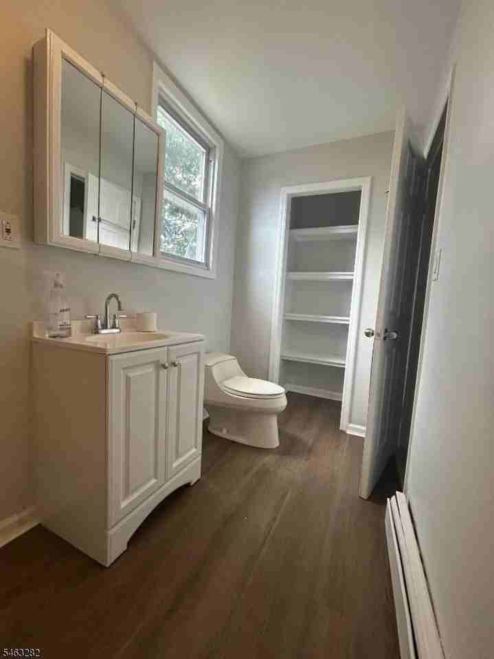163 Dewey St #1 - Photo 7 of 7