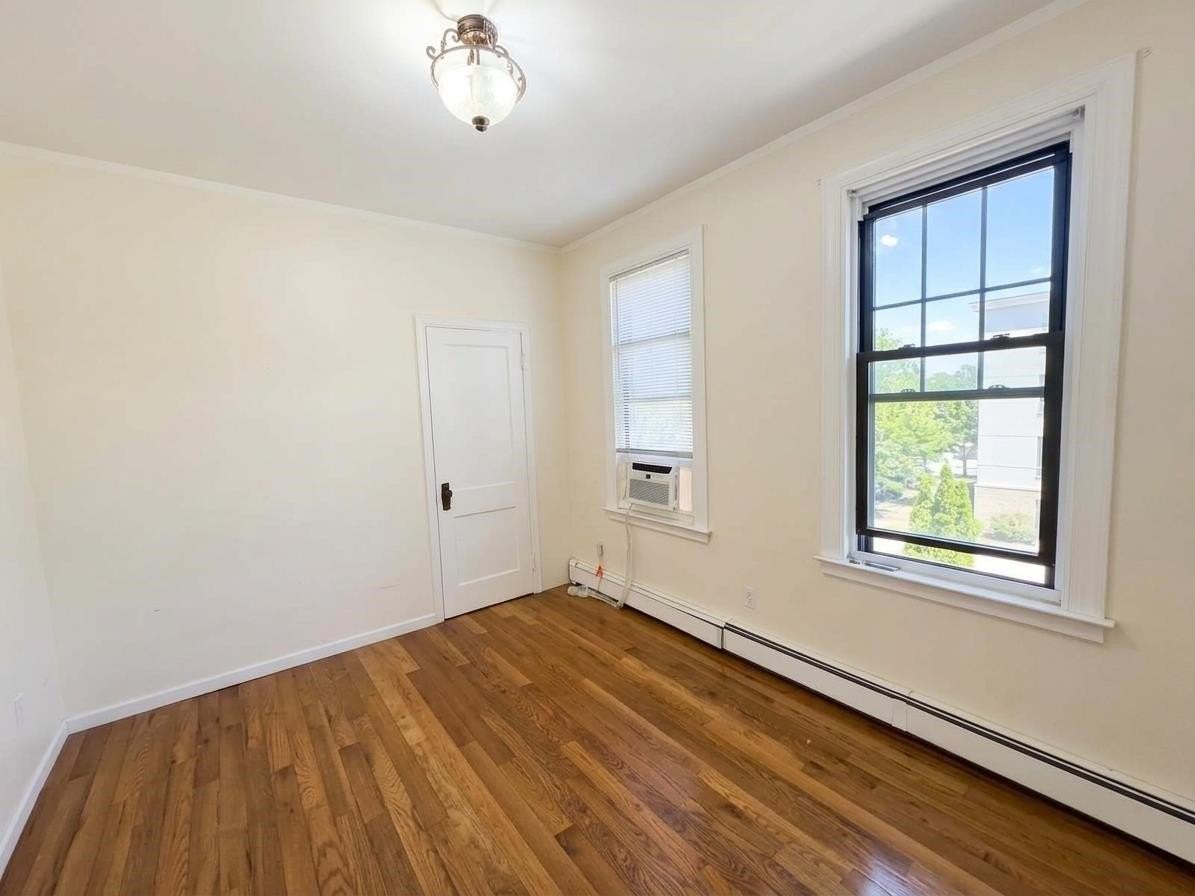 505 Hoboken Rd #B - Photo 7 of 9
