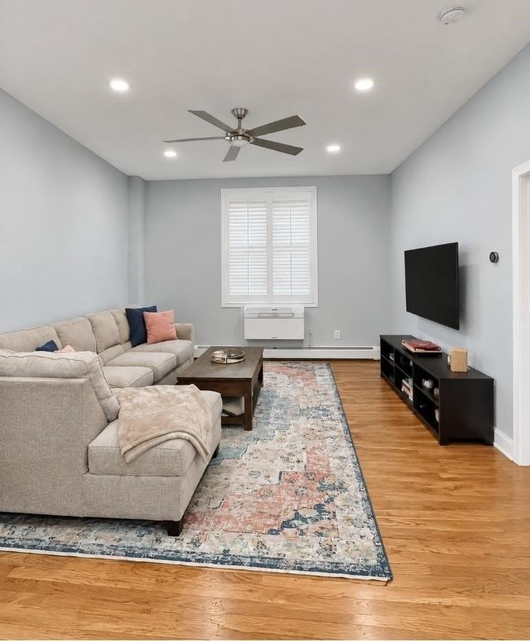 501 Adams St #2D - Photo 2 of 15