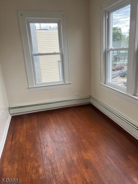 333 E 22nd St #3 - Photo 4 of 18