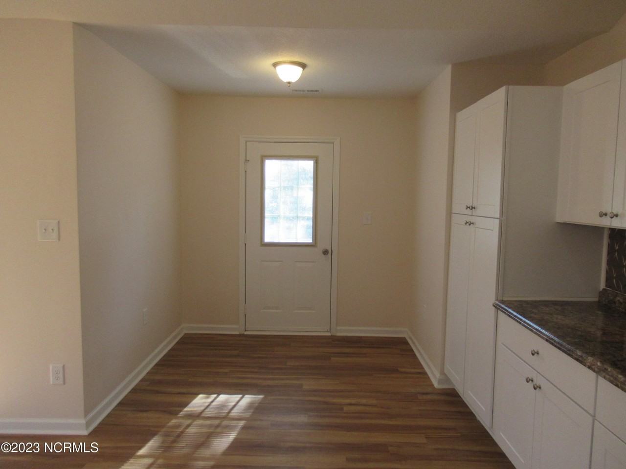 409 Celtic Ash St - Photo 7 of 23