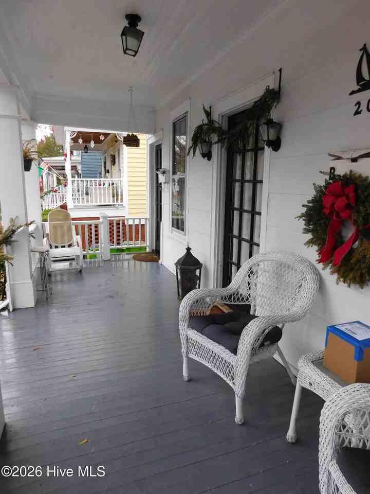 206 King St #A - Photo 5 of 29