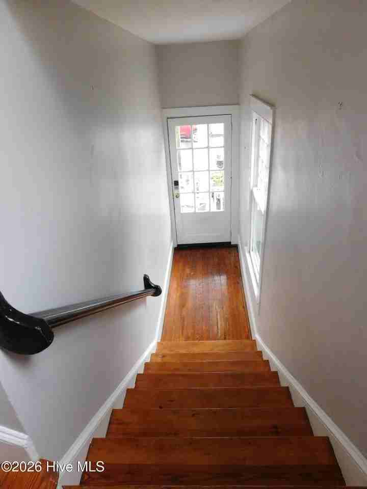 206 King St #A - Photo 7 of 29