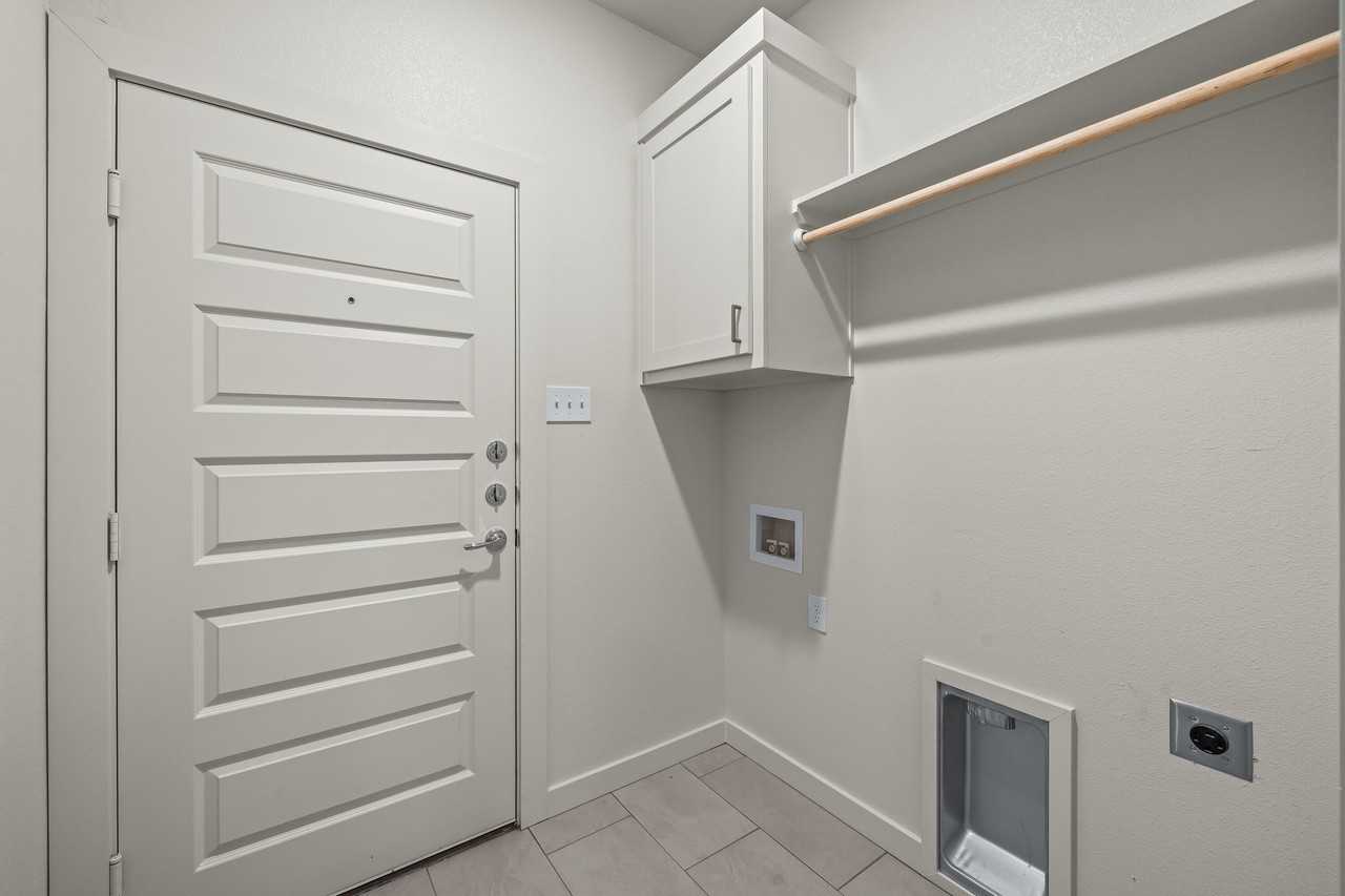 1137 N 7th St - Photo 6 of 18