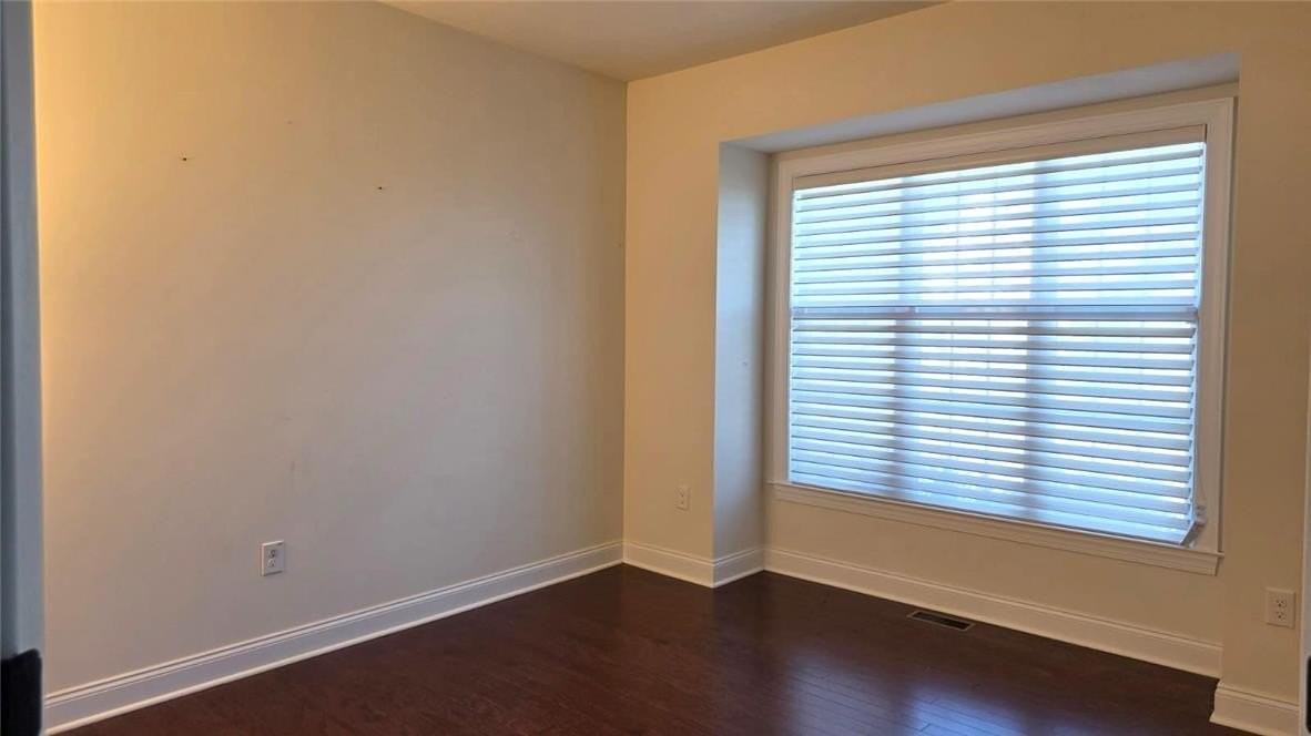 6493 Fox Glove Ln - Photo 3 of 48