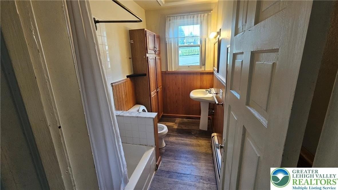 330 Wyandotte St #4 - Photo 4 of 11