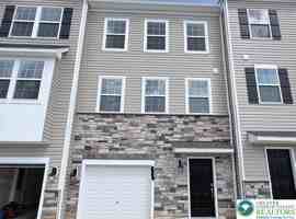 featured image of Alexander Ct #8342
