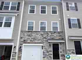 Alexander Ct #8342 - Photo 1 of 1