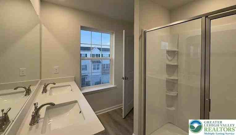 Alexander Ct #8342 - Photo 6 of 9
