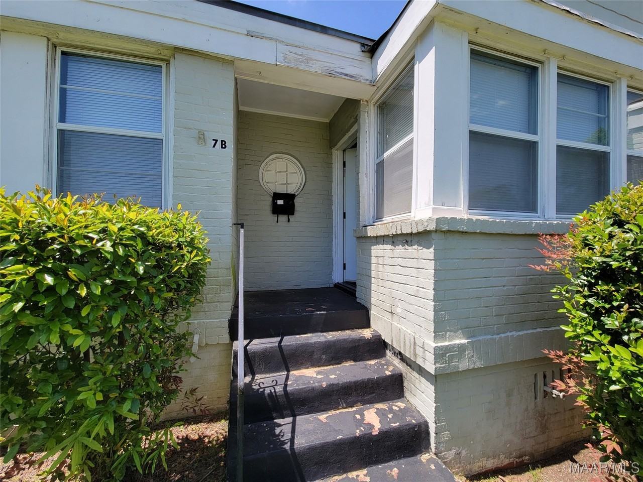 7 Calhoun Rd #B - Photo 2 of 9