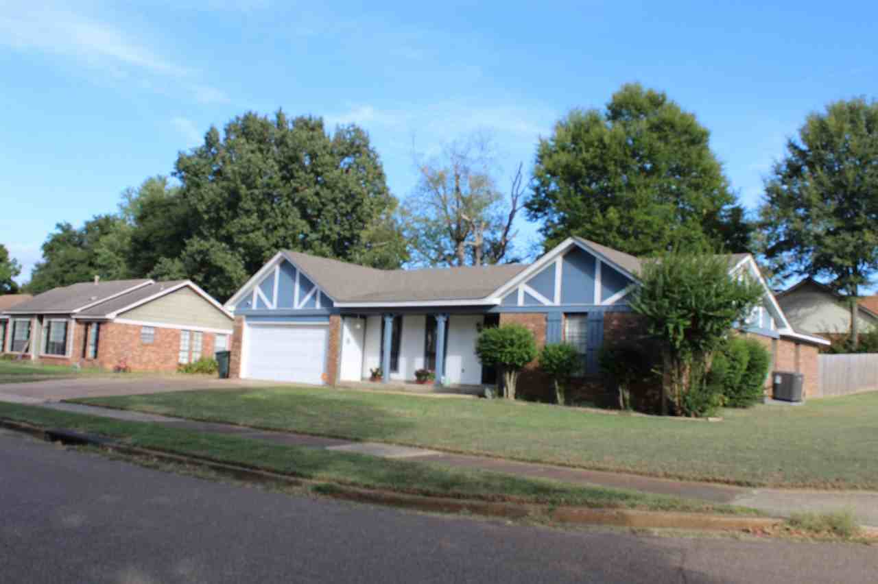 3100 Mary Elizabeth Dr - Photo 2 of 17