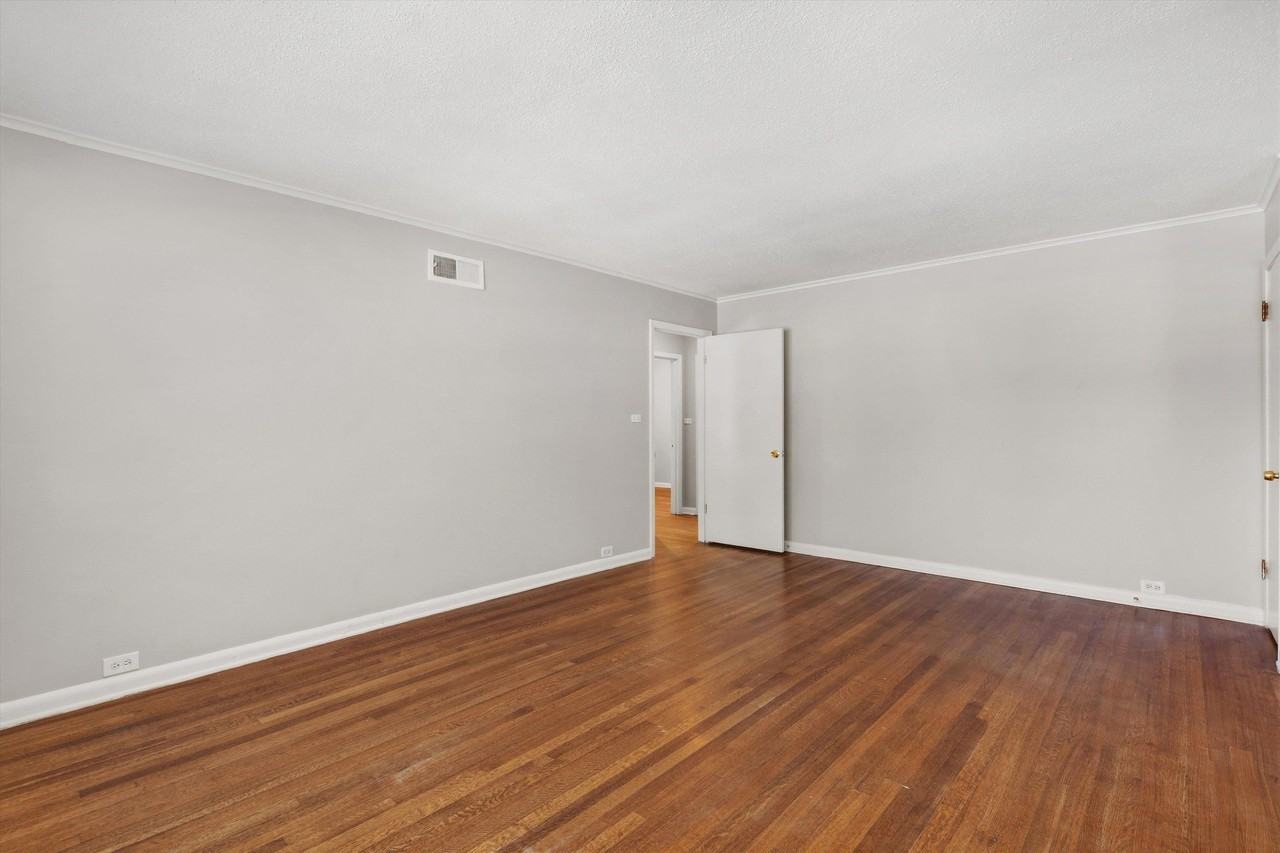 5191 Mason Rd - Photo 4 of 23