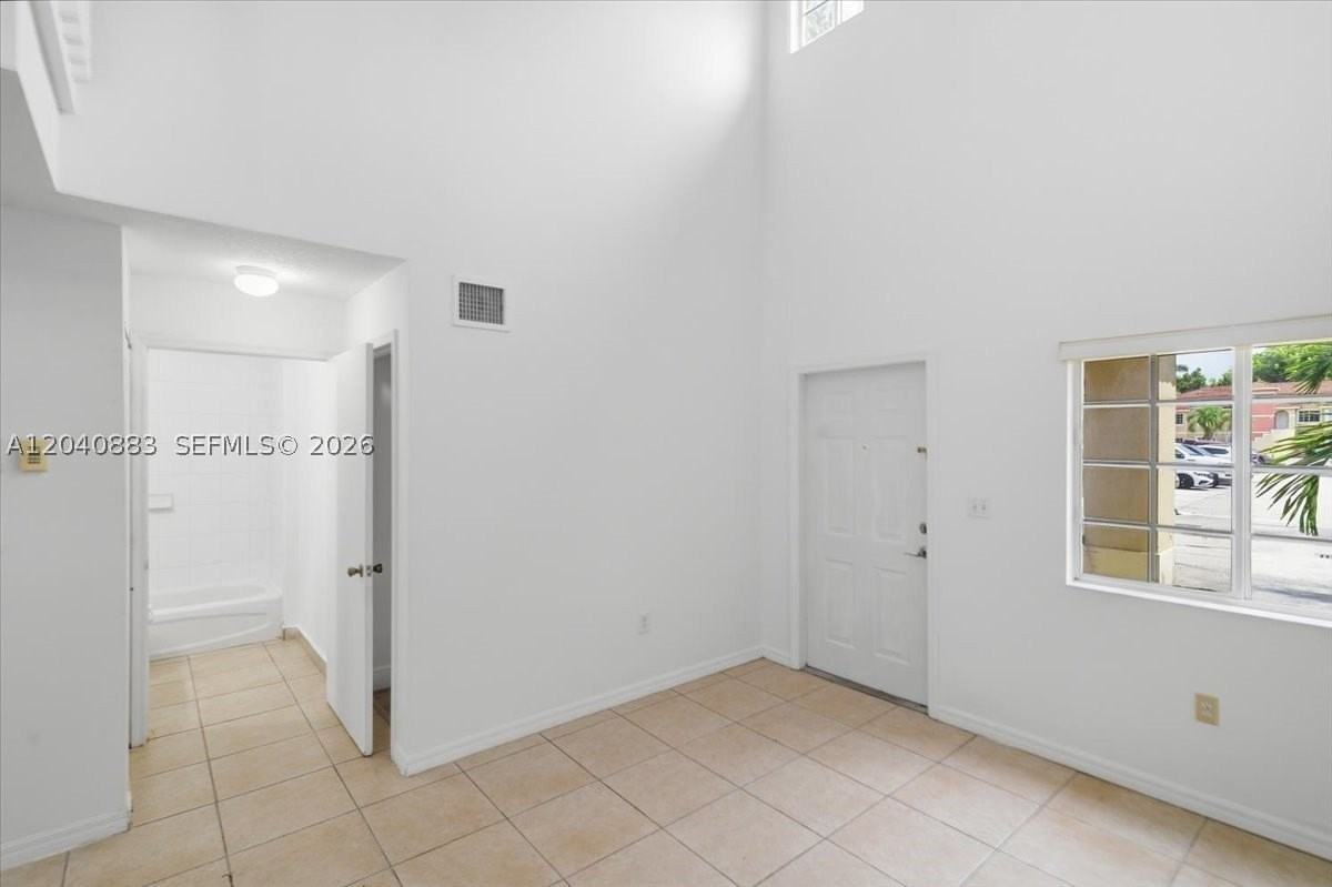 7245 Nw 173rd Dr #2505 - Photo 4 of 49