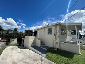 725 Sw 8th Ave #A - Photo 1 of 1