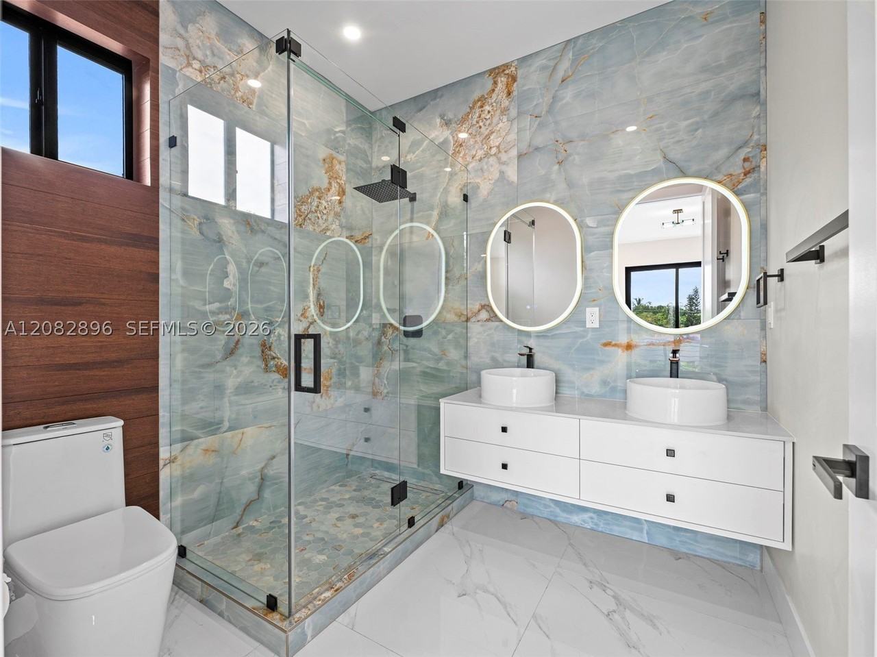 4028 Sw 9th Ter #2 - Photo 4 of 50