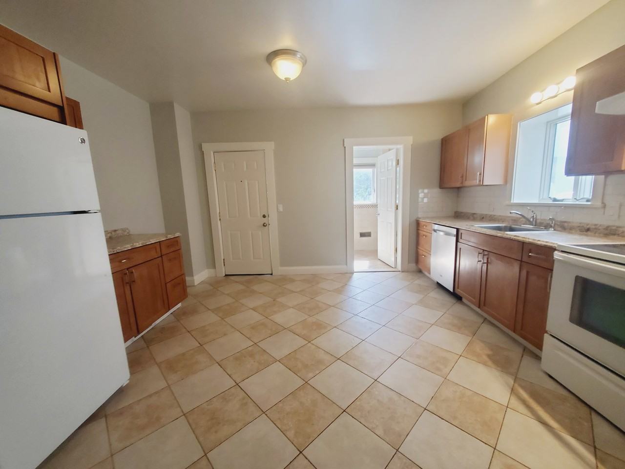 20 Haviland St #1 - Photo 2 of 8
