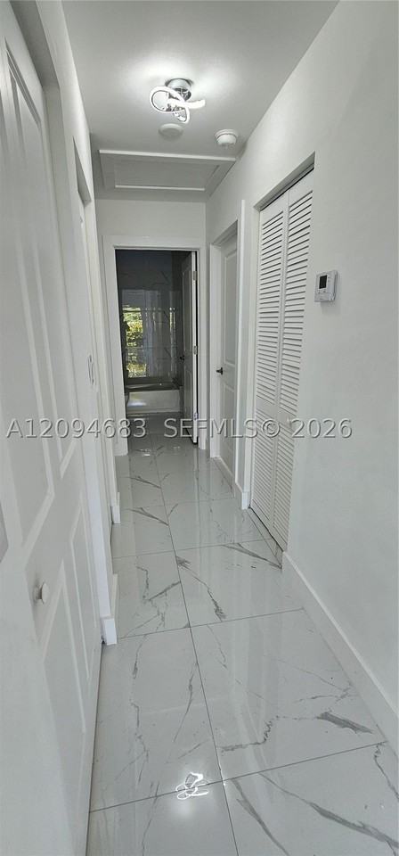 231 & 233 NW 3rd Ave #231-2333 - Photo 6 of 10