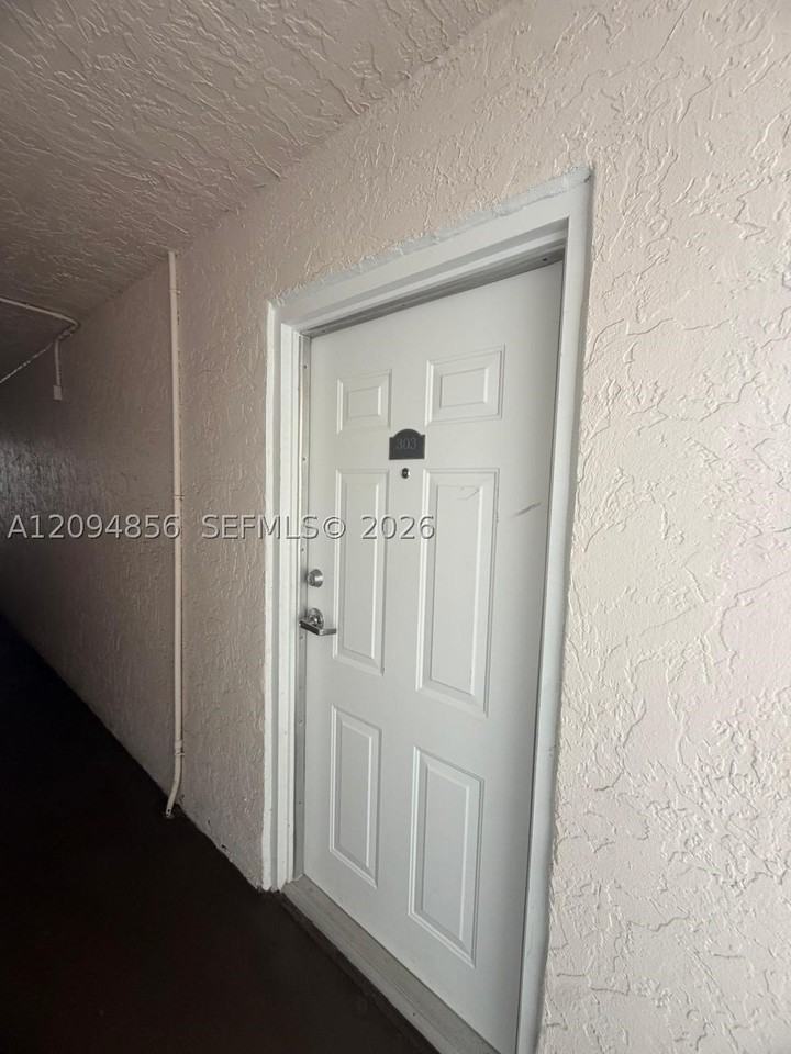 10125 W Sunrise Blvd #303 - Photo 5 of 25
