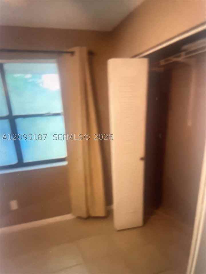 15334 Sunset Dr #9-23 - Photo 5 of 9