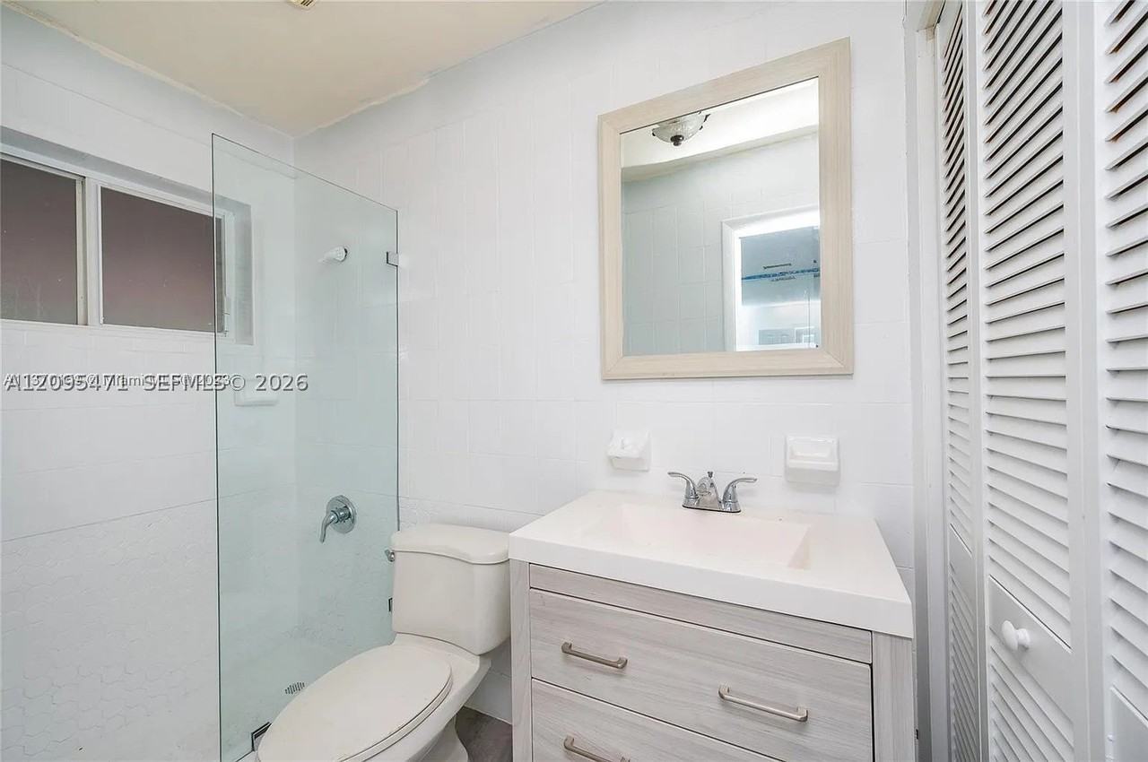11950 Sw 182nd Ter - Photo 2 of 23