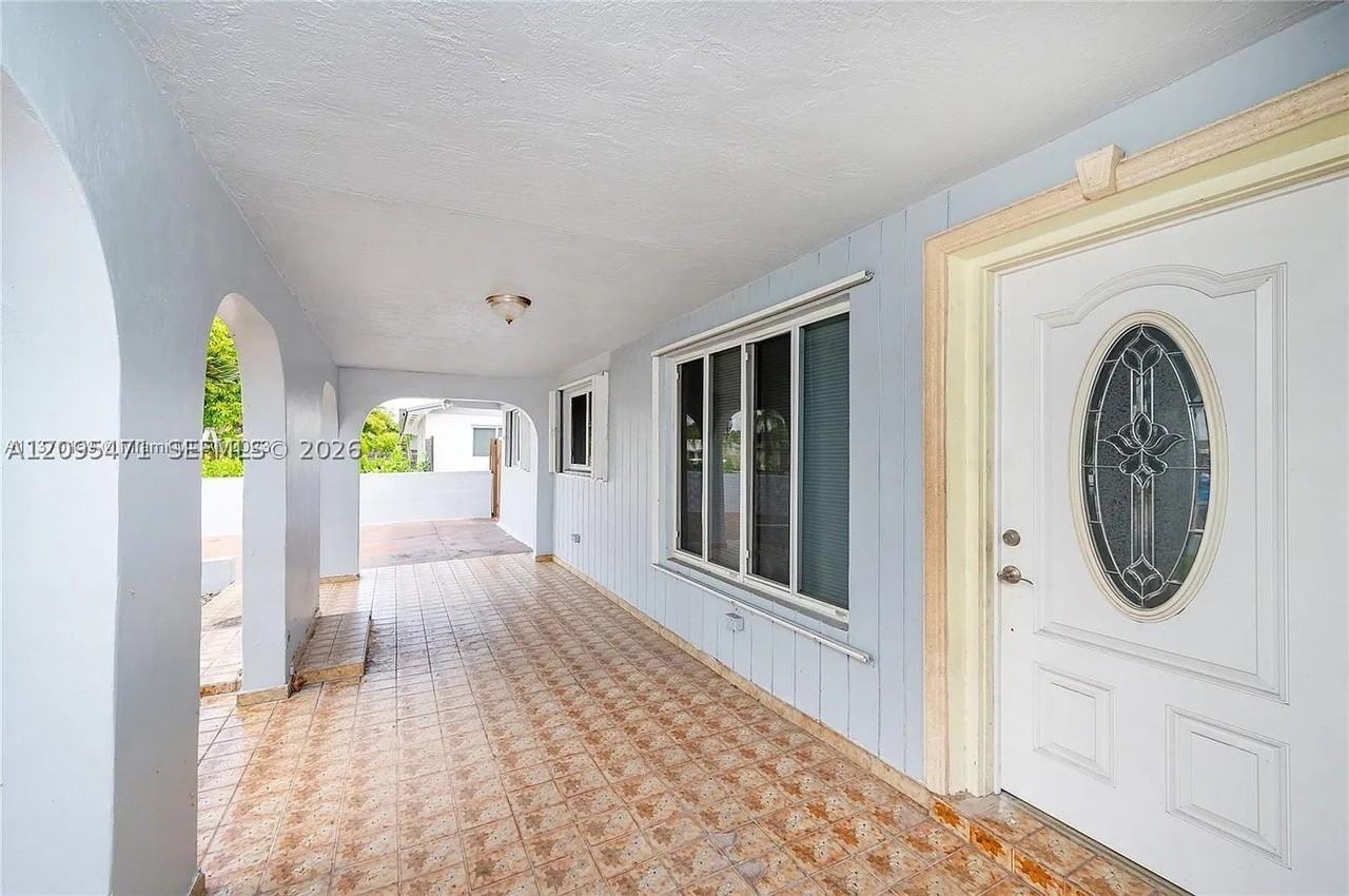 11950 Sw 182nd Ter - Photo 6 of 23