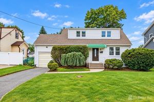 featured image of 25 Ellwood Rd