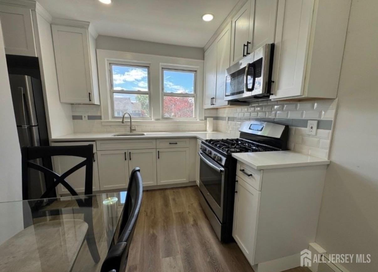 1315 Murray Ave - Photo 2 of 5