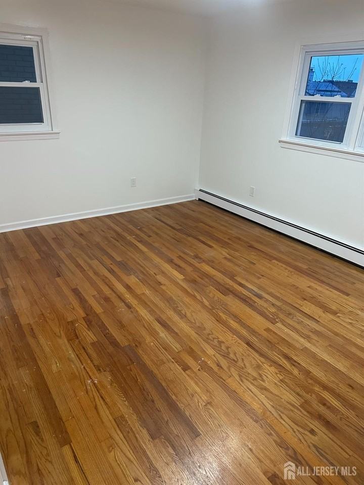448 Baker Pl - Photo 6 of 6