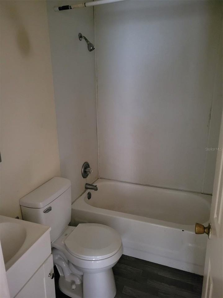 455 Pursley St #A5 - Photo 5 of 8