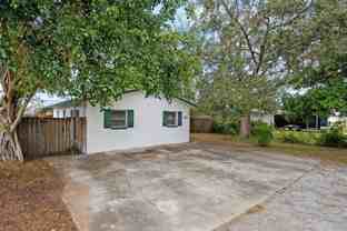 254 Plumosa Dr - Photo 1 of 1