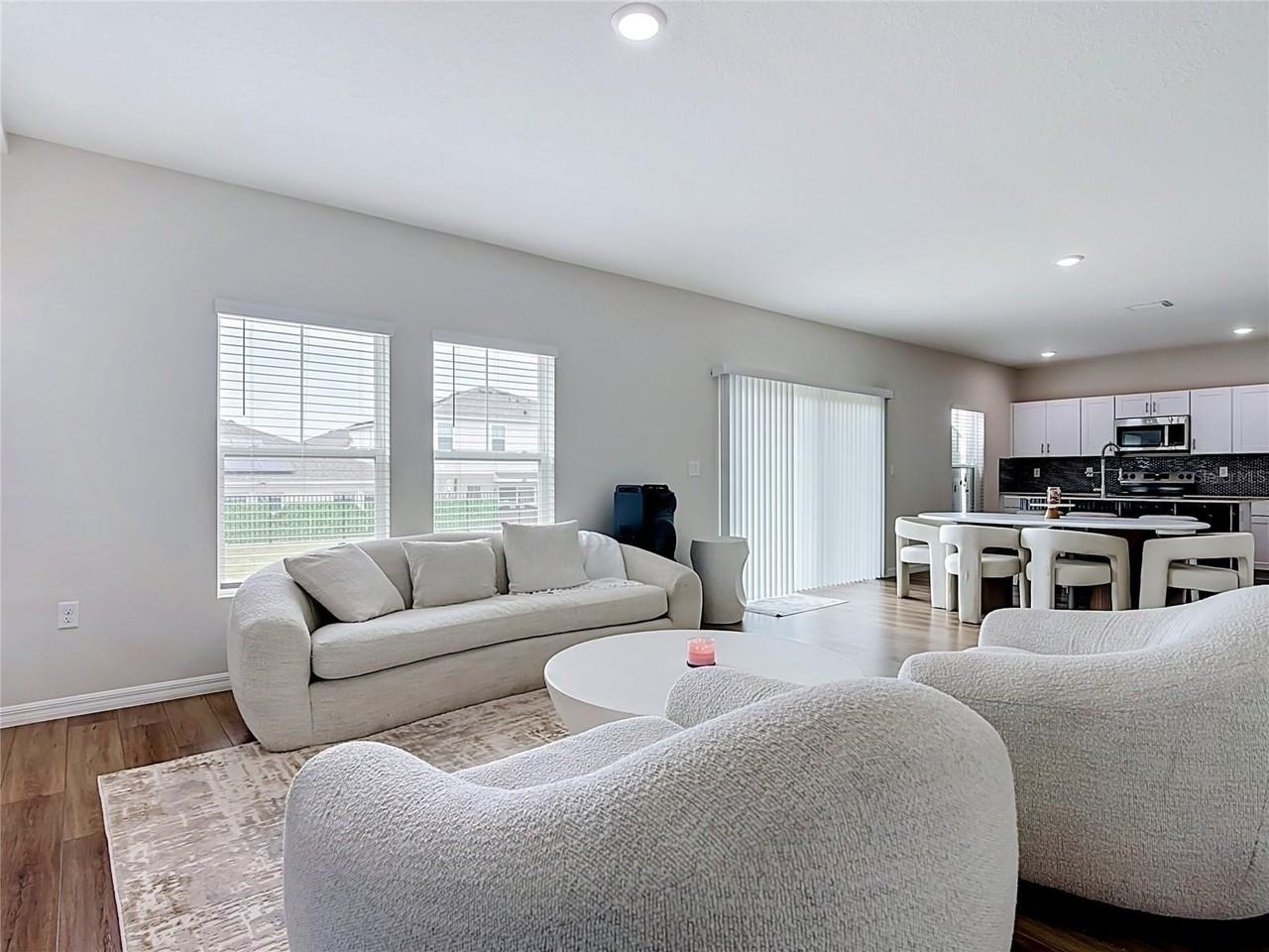 1414 Sea Glass Rd - Photo 6 of 50