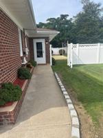 featured image of 50 Willow Ln