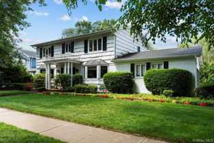 15 Sherwood Ln - Photo 1 of 1