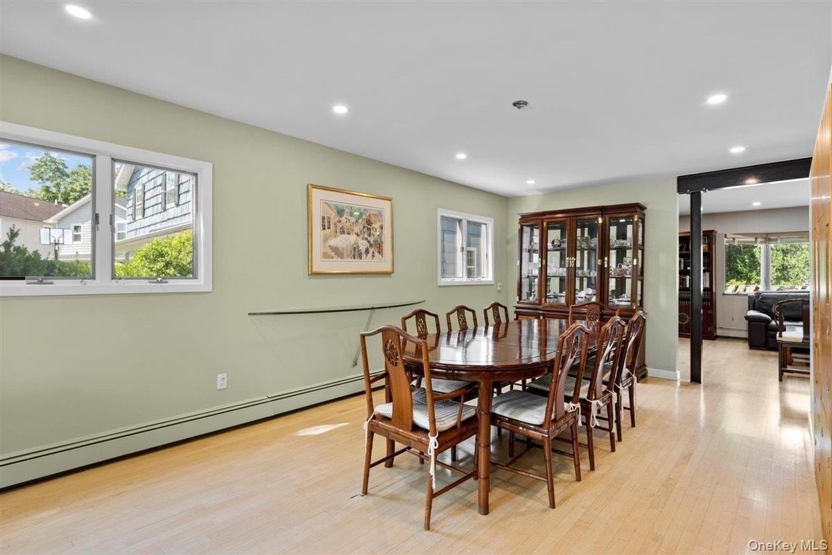 15 Sherwood Ln - Photo 6 of 36
