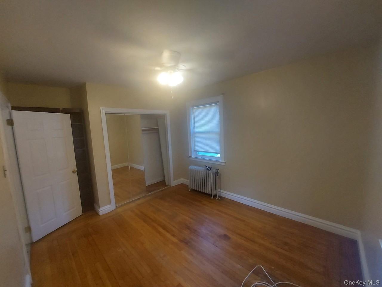 368 Packman Ave - Photo 5 of 15