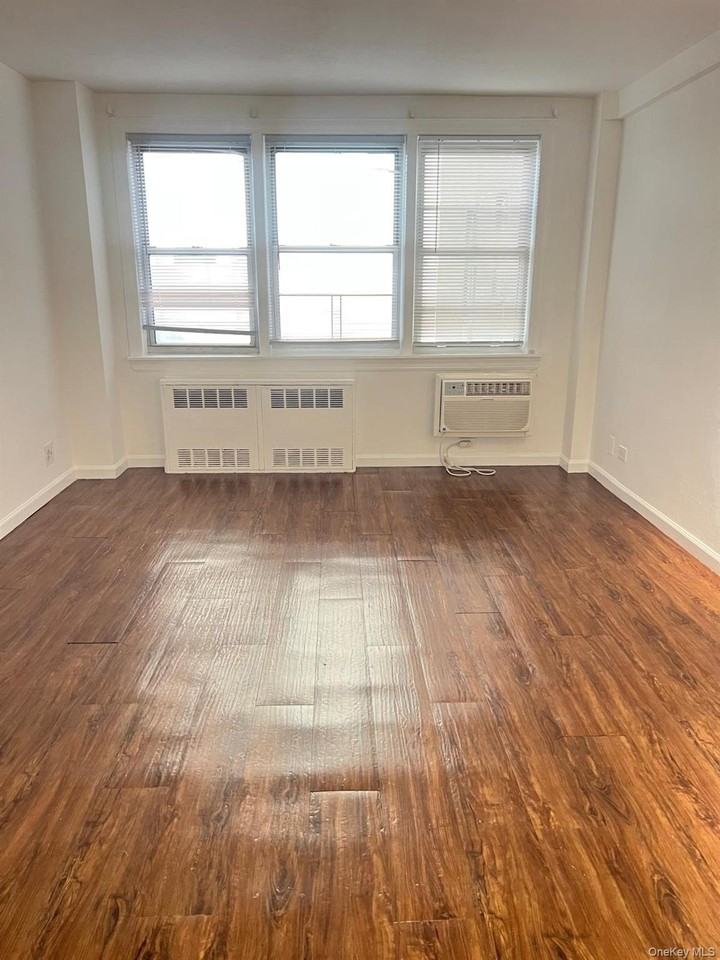 50 Bayard St #6X - Photo 3 of 9