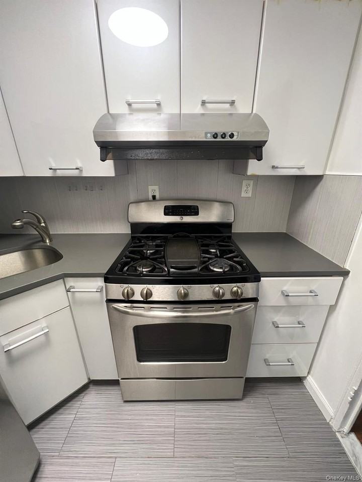 50 Bayard St #6X - Photo 7 of 9