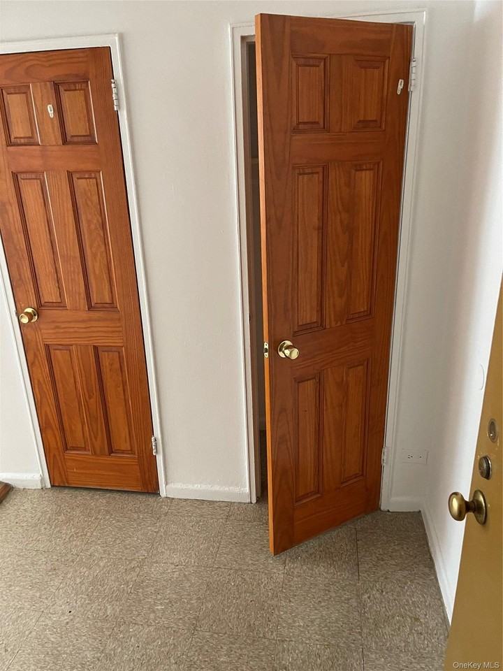 17006 88th Ave #2D - Photo 4 of 16