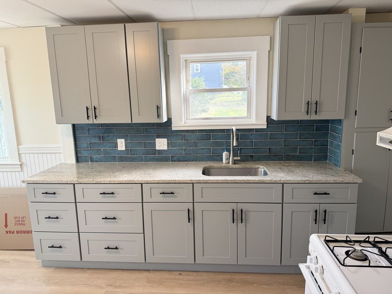 262 Oak Hill Rd #1R - Photo 5 of 14