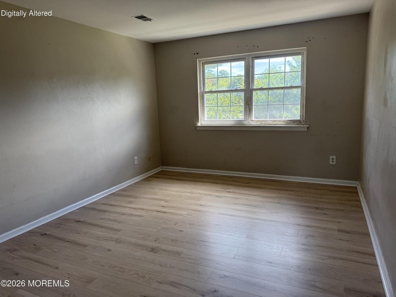 129 College Dr #129 - Photo 2 of 9