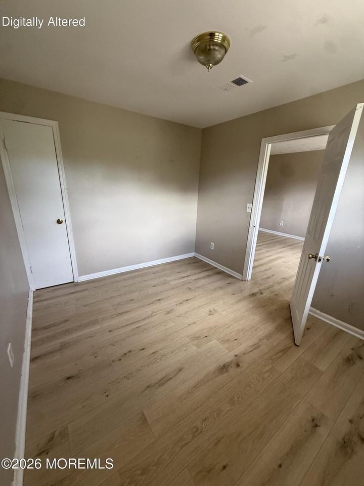129 College Dr #129 - Photo 3 of 9