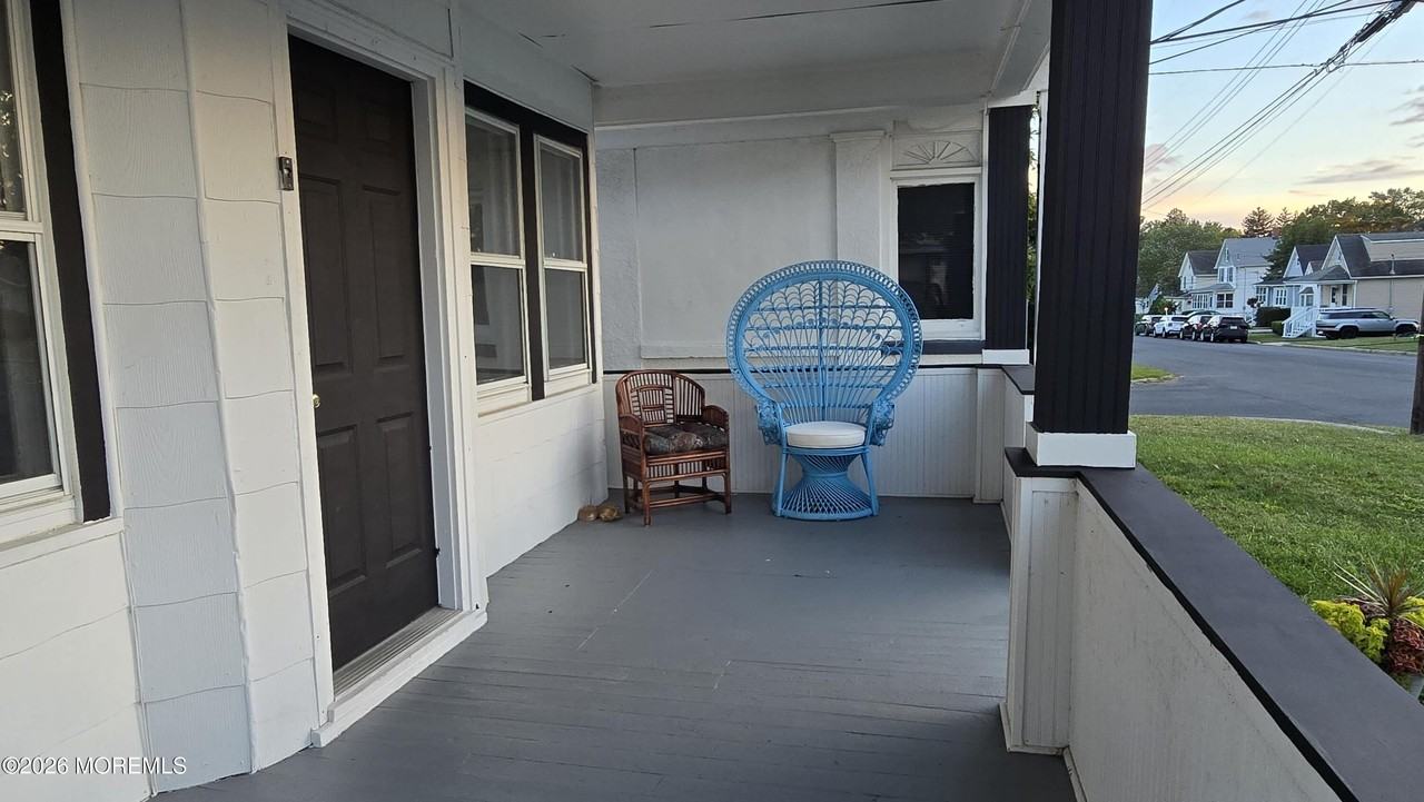22 Brevent Ave - Photo 4 of 27