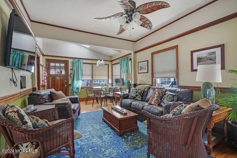 114 Mccabe Ave - Photo 6 of 19