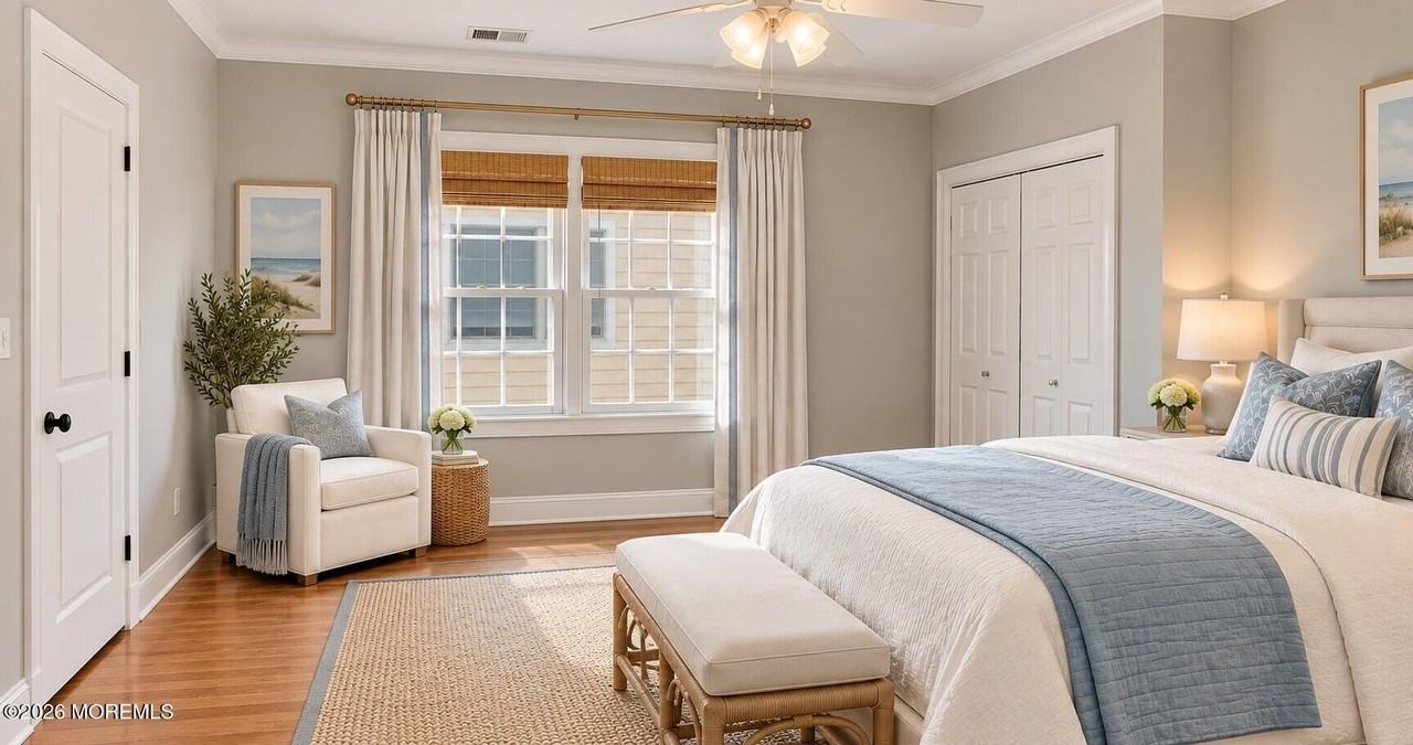 1719 Main St #201 - Photo 3 of 5
