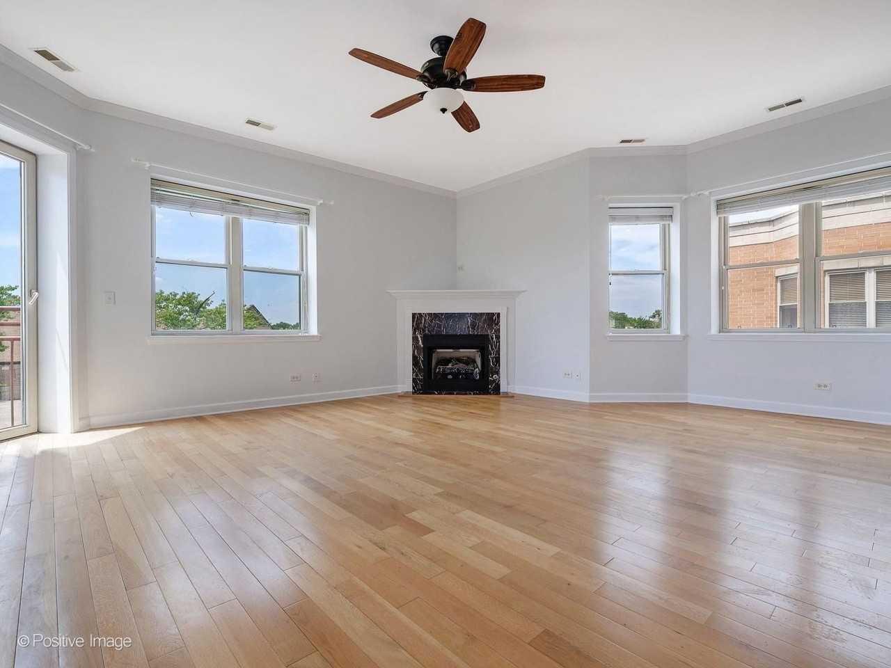 6015 N Mozart St #304 - Photo 2 of 21