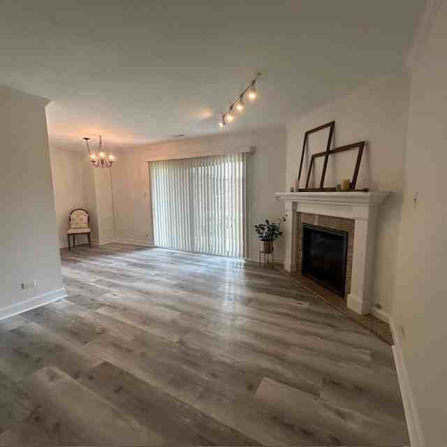 1753 Plymouth Ct #D - Photo 3 of 14