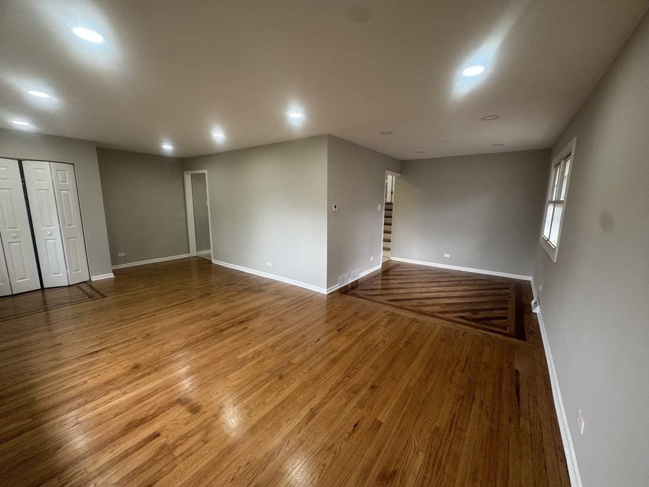 14475 Lincoln Ave - Photo 3 of 13