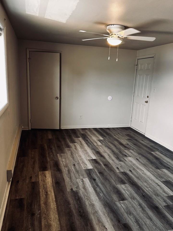 114 N Washington Ave #114-2 - Photo 2 of 5