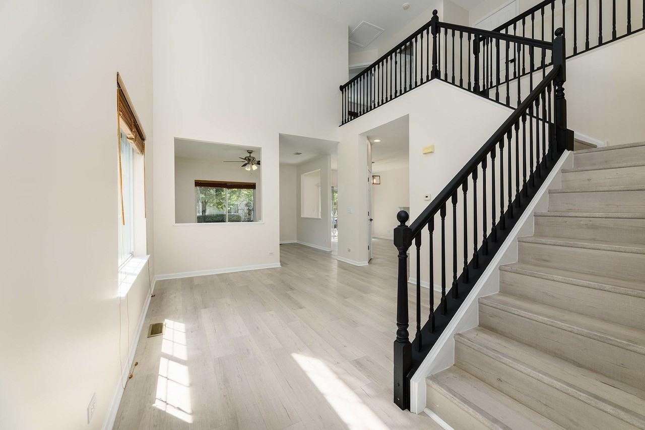 311 Abington Woods Dr #311 - Photo 2 of 36